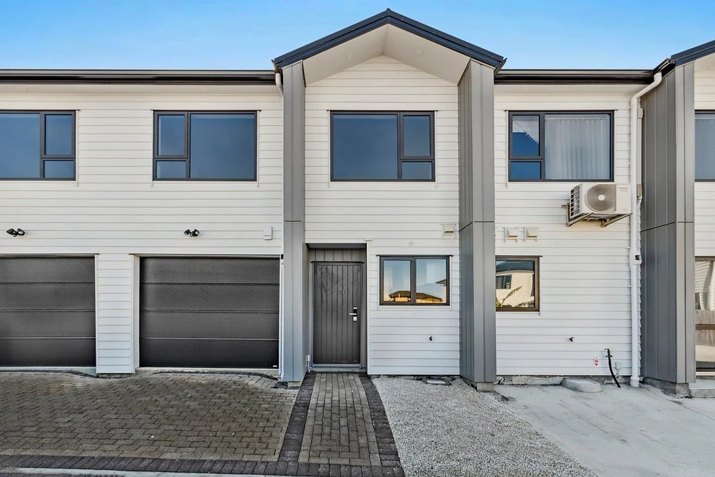 Papatoetoe 3房  Smart, Low-Maintenance 3-Bedroom Townhouse!