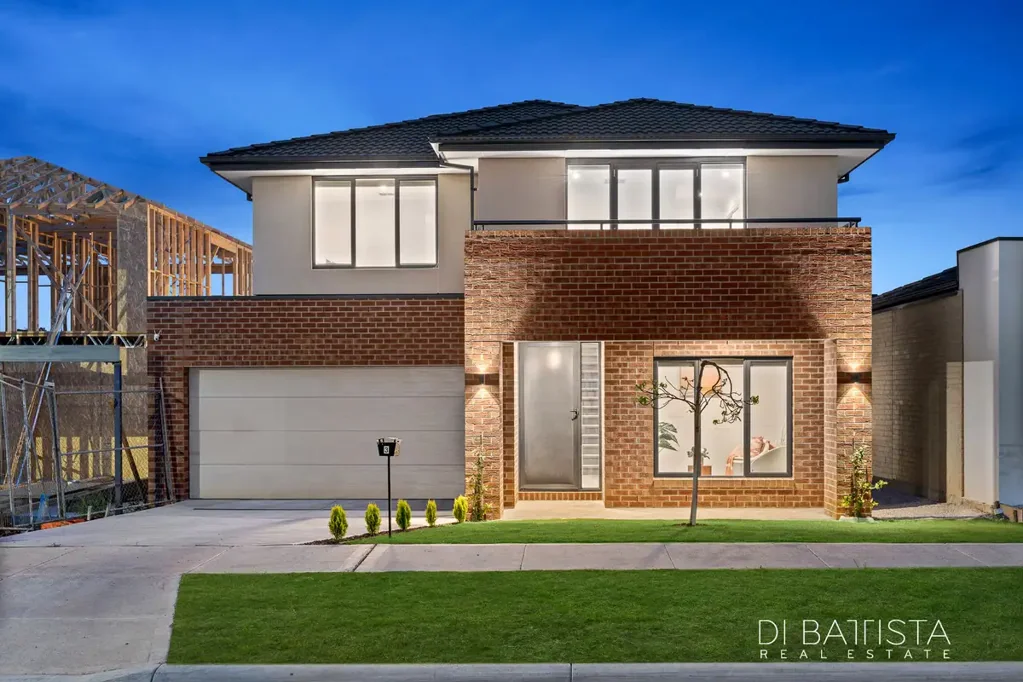 Beveridge 4 Bedroom Modern Metricon Masterpiece with Multiple Living Zones