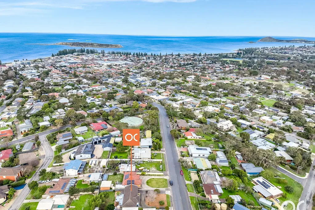 16 Greenhills Road, Victor Harbor, SA 5211