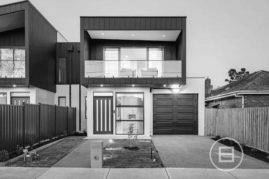 Thornbury 4ਬੈੱਡਰੂਮ Expressions of Interest closing Thursday 18th September at 5pm