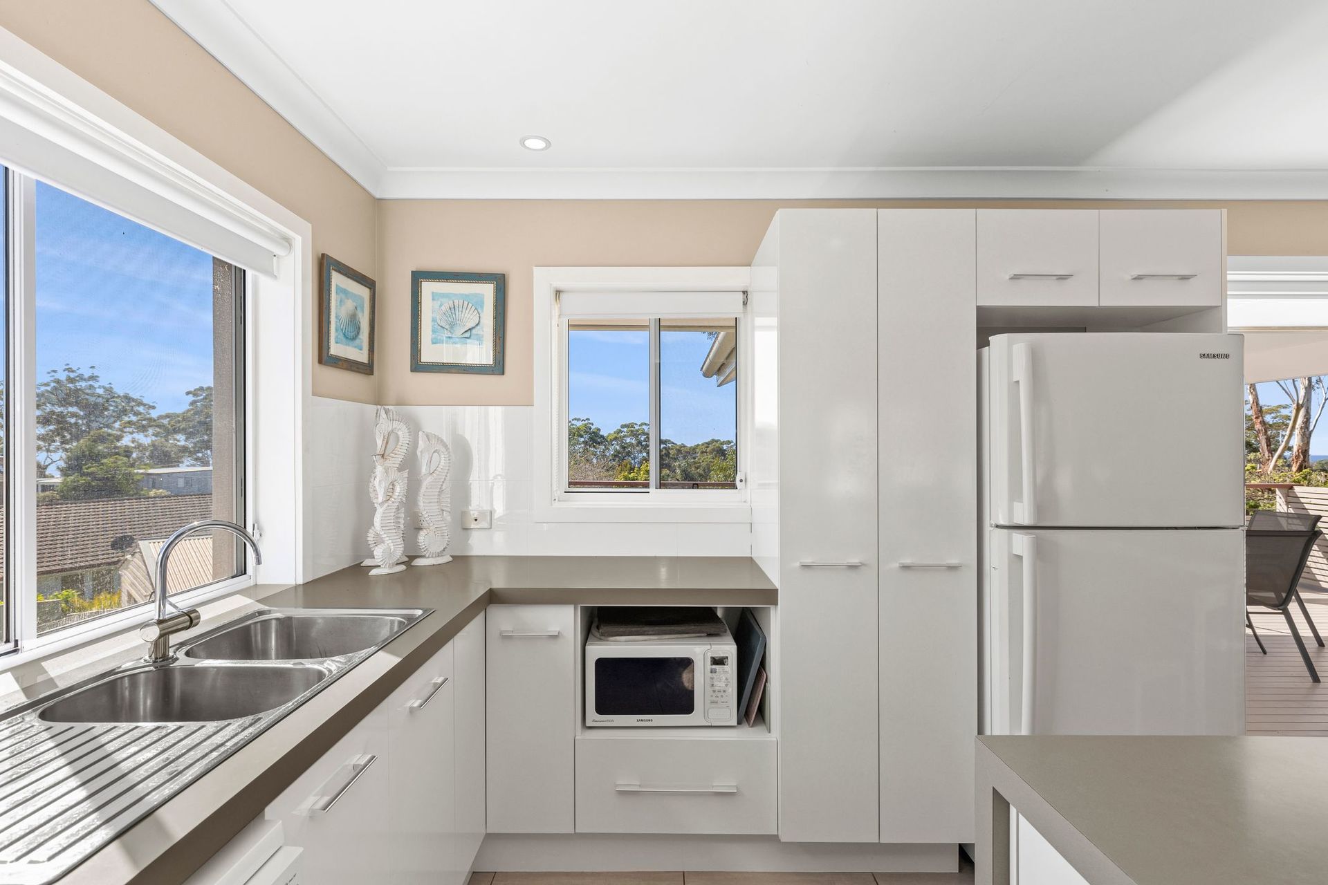 4 HILLTOP CR, MOLLYMOOK BEACH NSW 2539, 0 침실, 0 욕실, House