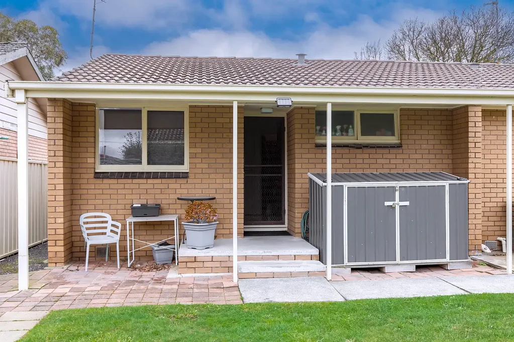 Wendouree 1 Bedroom Low Maintenance Living in Convenient Locale