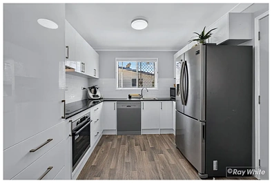 Kitchen - 20 Bondeson Drive, Parkhurst, QLD 4702