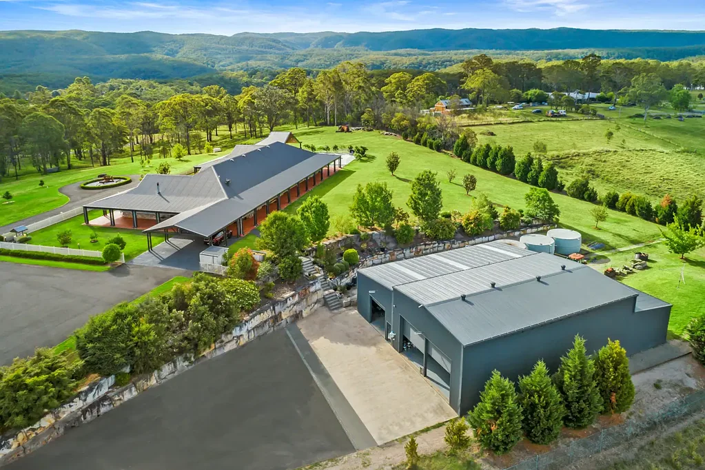Kurrajong 4 Bedroom Entertain in Private and Unparalleled Grandeur