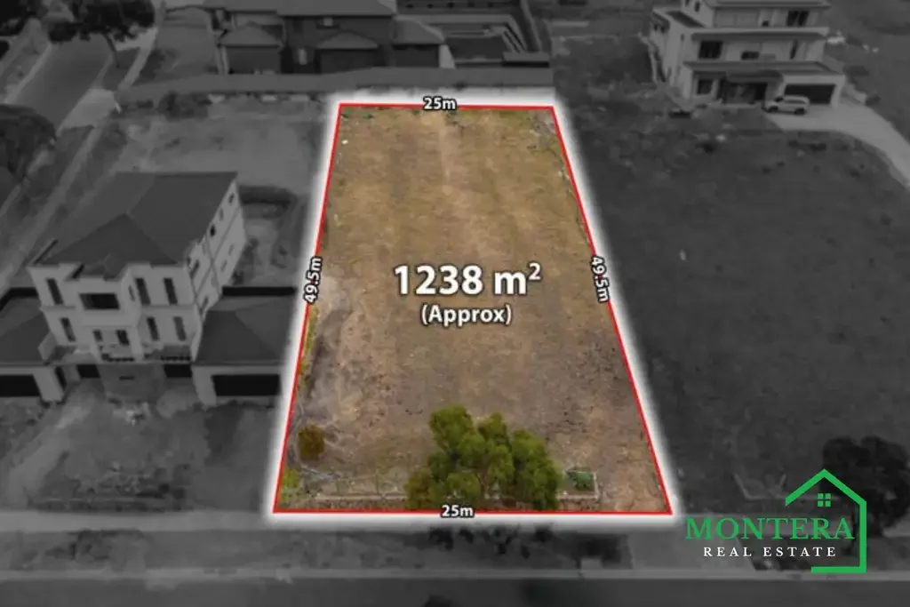 Greenvale Rare Greenvale Gem - Huge Block with Breathtaking Views!