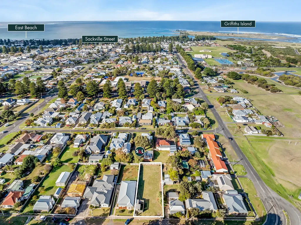 Port Fairy  Central Vacant Building Block