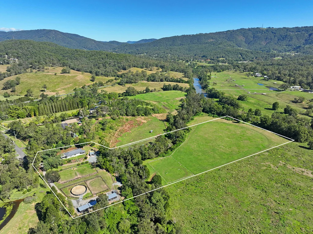 33 Darwalla Road, Mount Nathan, QLD 4211