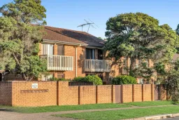 4/4 Highfield Road, Quakers Hill