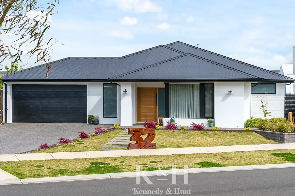 Gisborne 5Habitaciones CONTEMPORARY FAMILY LUXURY INCLUDING IMPRESSIVE SHED