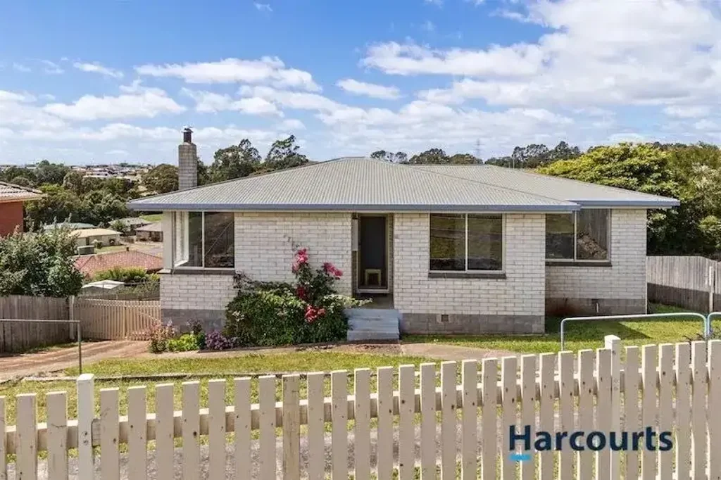Home with large enclosed yard