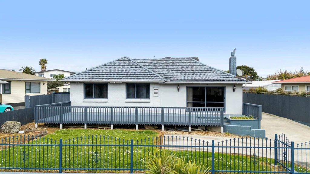 Mangere East 3침실 Space to Live, Room to Grow - Freehold Living