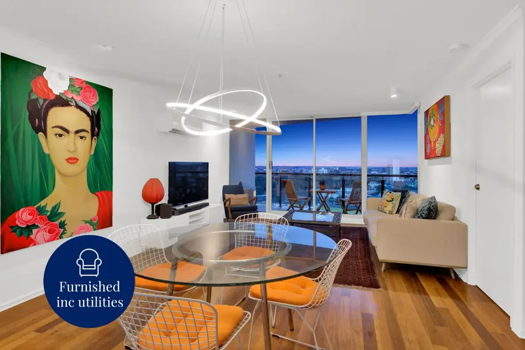 'The Promenade' - Fully Furnished. Stay from 1 month. Includes all utilities.