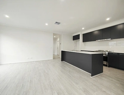 4 Thrive Crescent, Diggers Rest, North West Melbourne, 4 Bedrooms, 2 Bathrooms, House