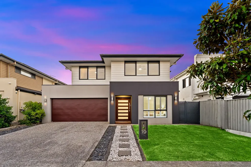 19 Ross Street, Rochedale, QLD 4123