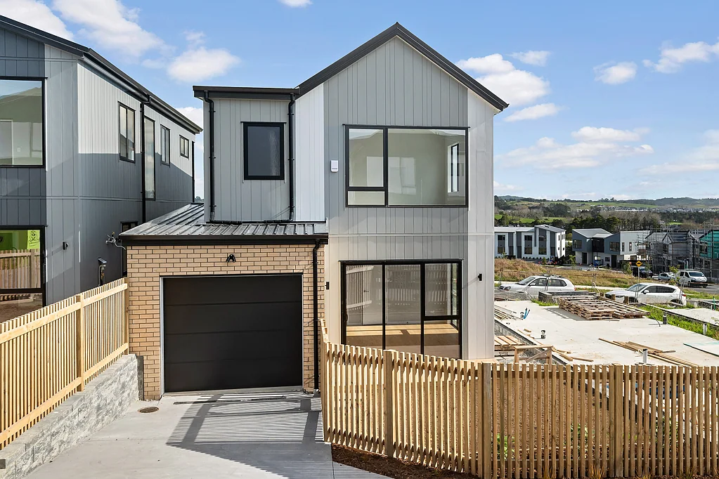 Silverdale 4部屋 Stylish Home in Prime Silverdale Location