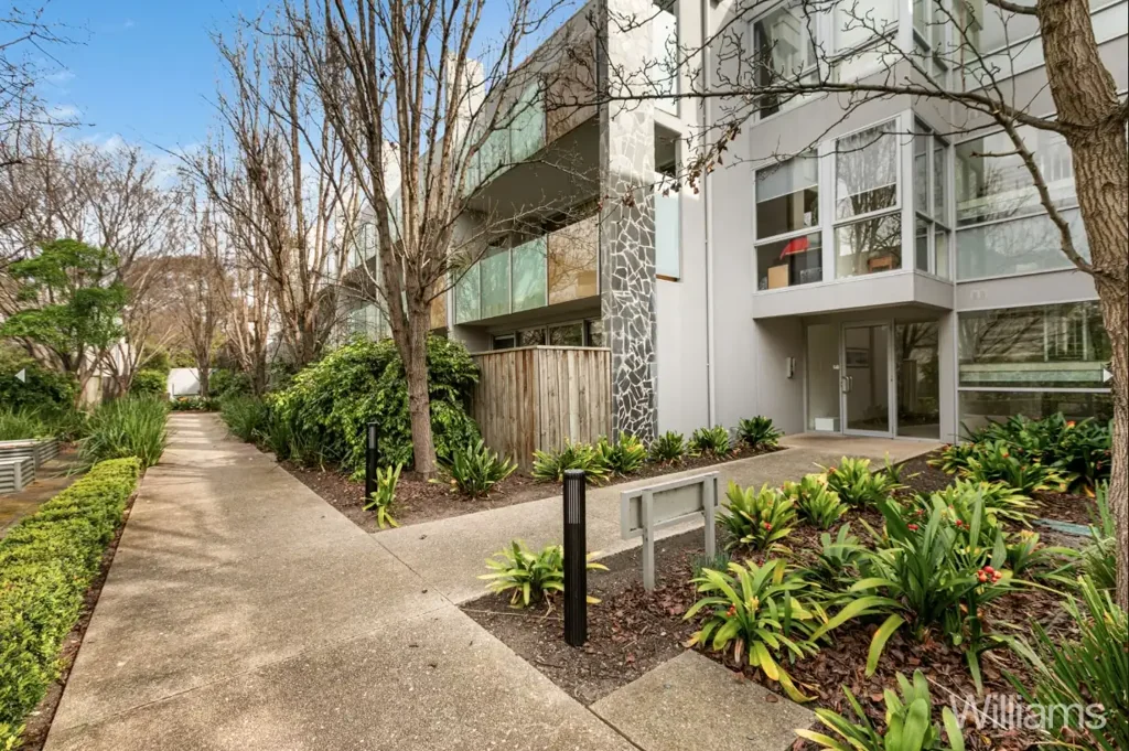 42/114 Mason Street, Newport, VIC 3015