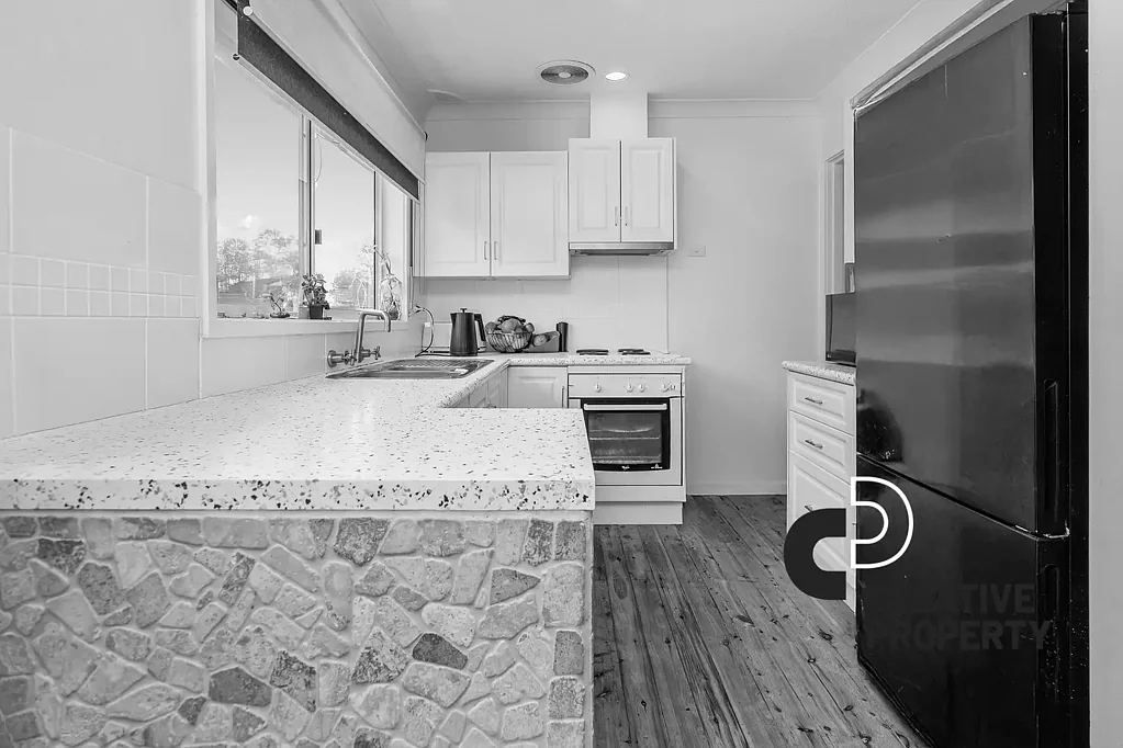 5 Craster Close, Rankin Park, NSW 2287