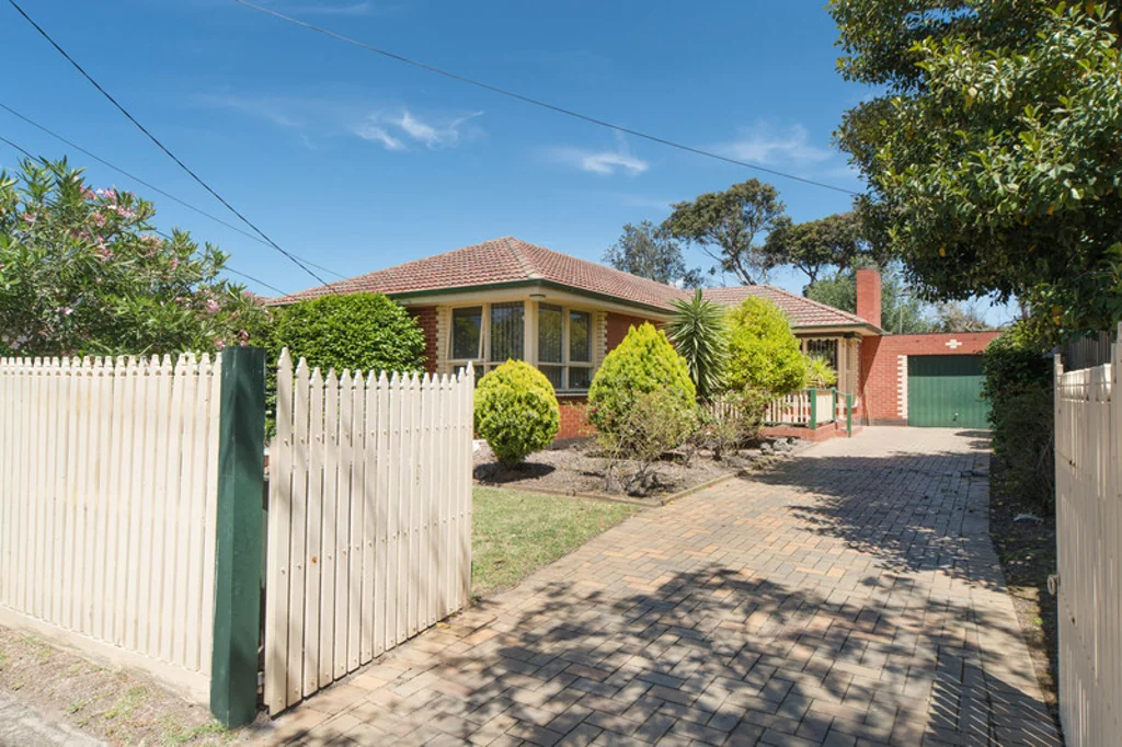 8 Elsie Avenue, Seaford, VIC 3198