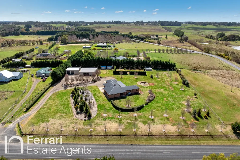 Millthorpe 7ਬੈੱਡਰੂਮ Sweeping Rural Acreage with Handy Second Dwelling