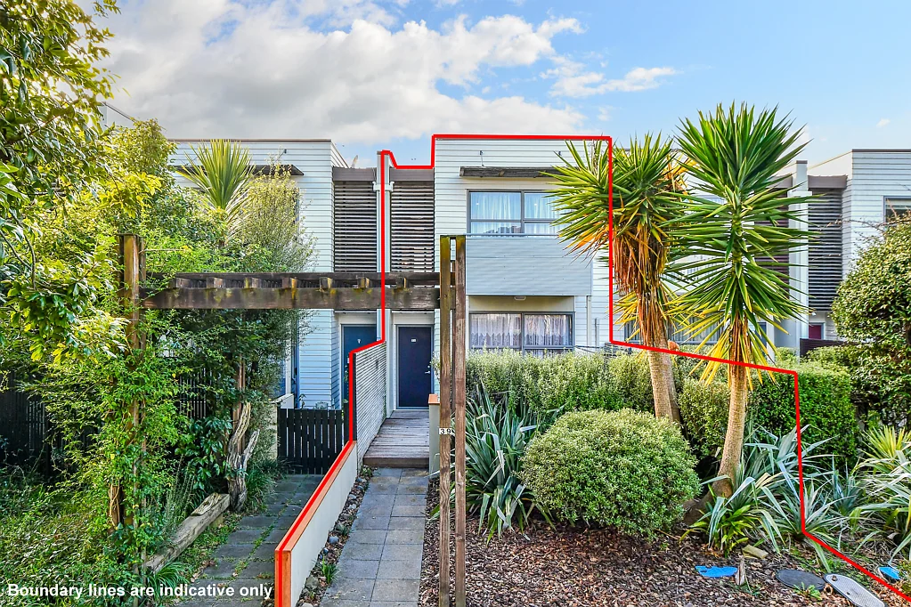 Takanini 3房  Low maintenance, double internal access garage