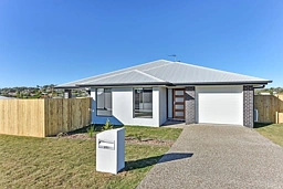 2/51 Crockers Road, Westbrook