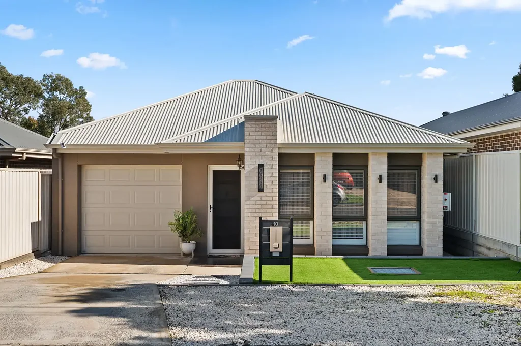 Dernancourt 3房  Contemporary Luxury with Effortless Family Appeal