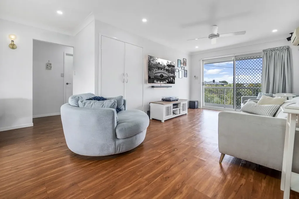Coorparoo 2 Slaapkamer Elevated Apartment Living with City Views in the Heart of Coorparoo