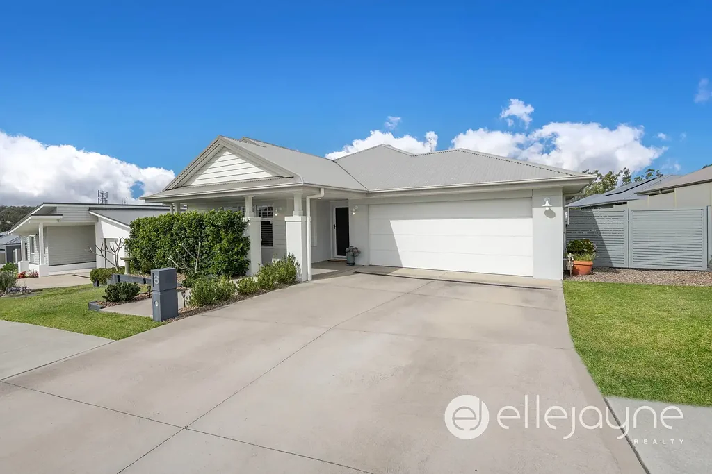 North Rothbury 4房  EXCEPTIONAL FAMILY HOME | MULTIPLE LIVING SPACES & MODERN UPGRADES - NORTH ROTHBURY
