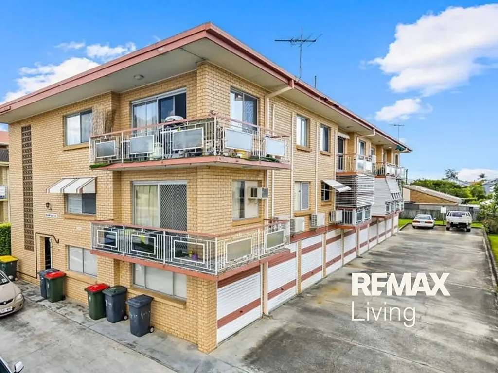 2 Bedroom Unit close to the City!
