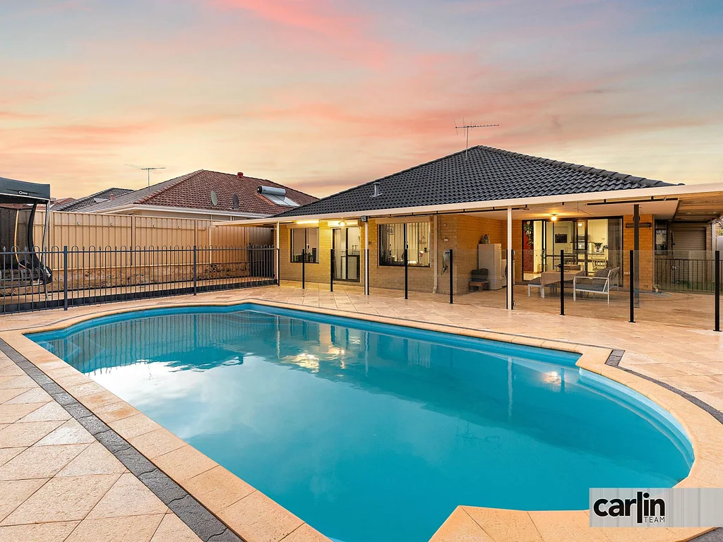 24 Ranunculus Court, Beeliar, WA 6164