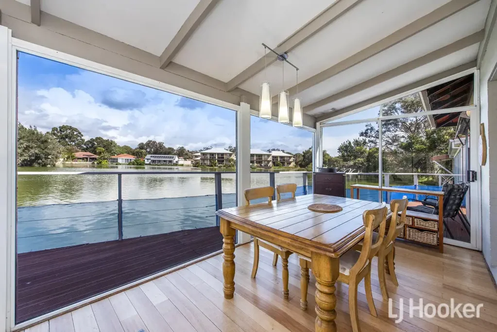 4 Foreshore Cove, South Yunderup, WA 6208