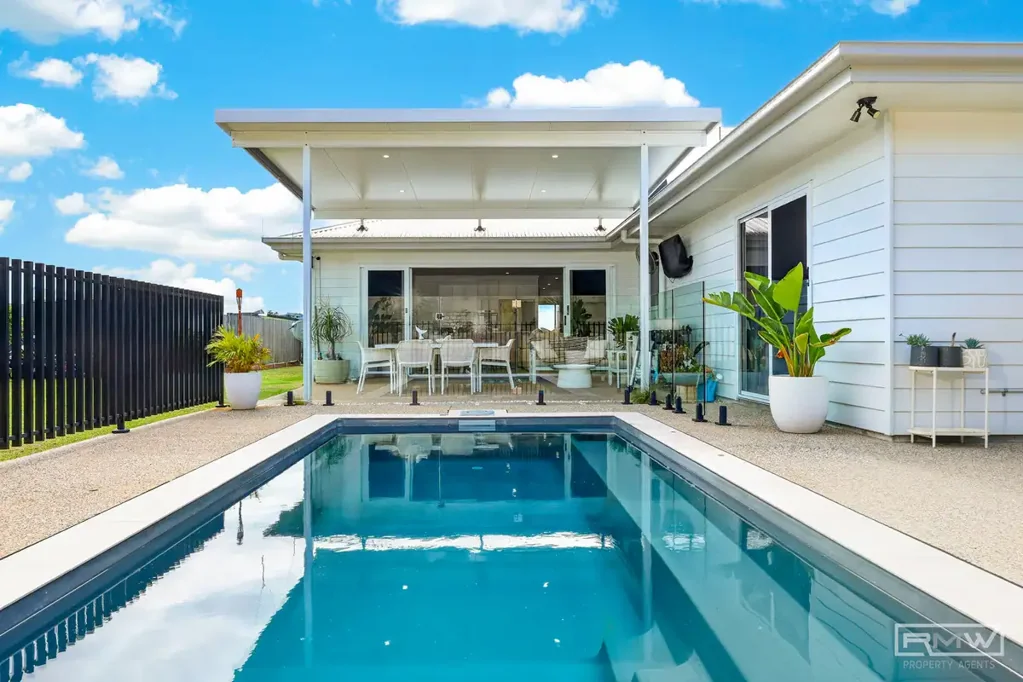 Lammermoor 4chambre Spacious Family Living with Entertaining in Mind