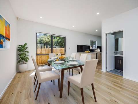1C Bennett Road Pakuranga  -Near New Townhouse