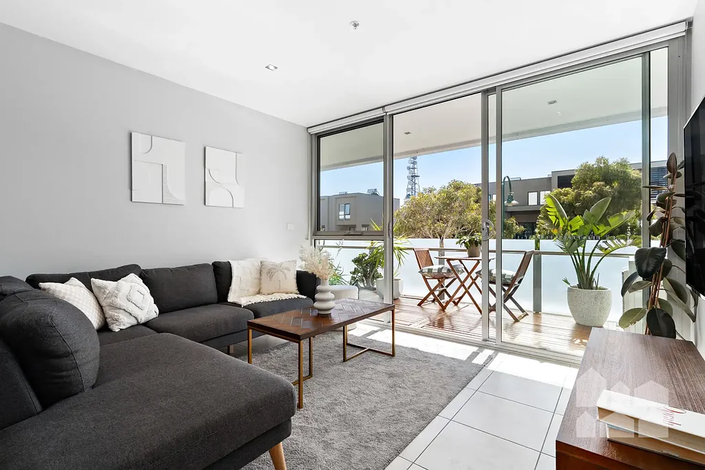 6/12 Crefden Street, Maidstone, VIC 3012
