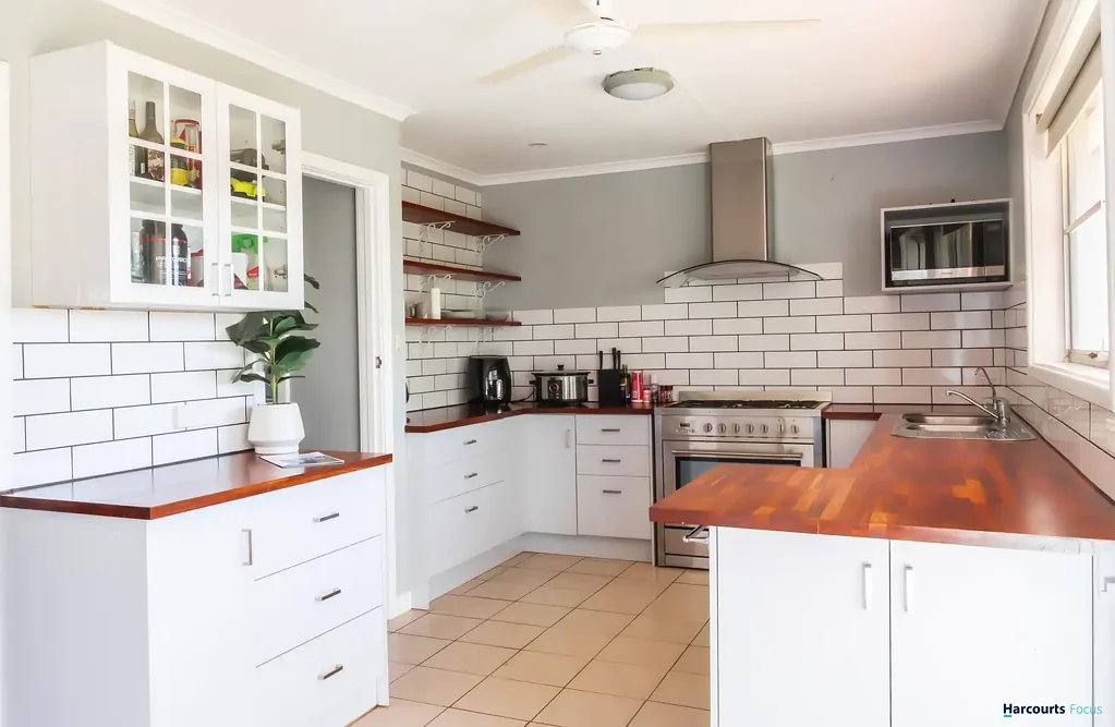 Bulgarra 4 Bedroom Prime location