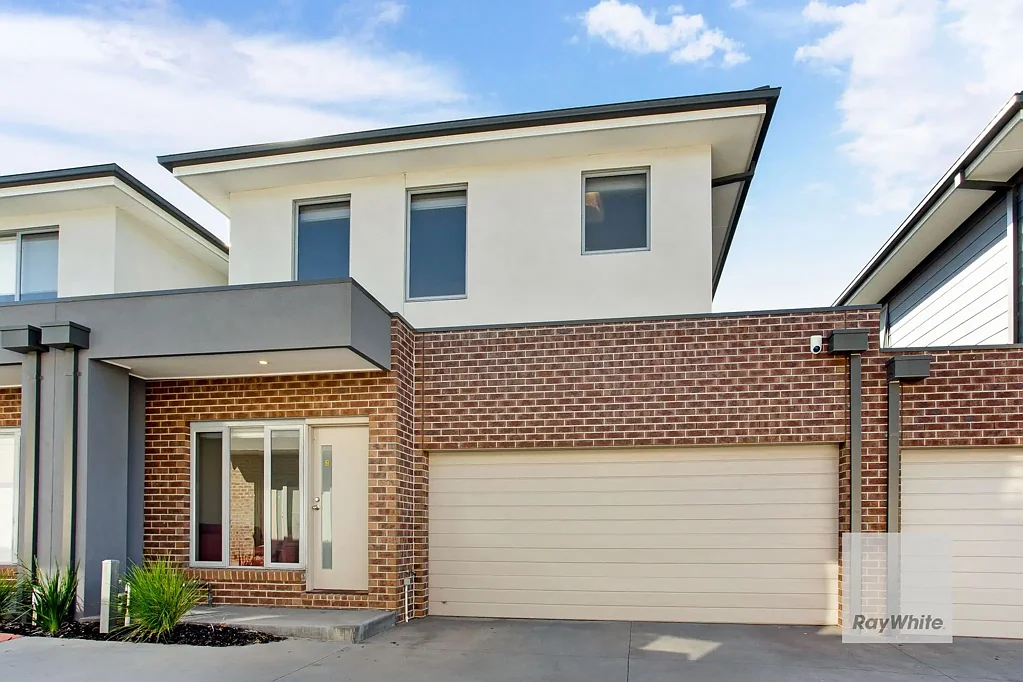 2/3 Victoria Road, Sydenham, VIC 3037