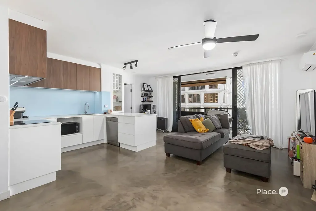 Fortitude Valley 2Kwarto Top Floor Renovated Apartment with Expansive Outdoor Living on New Farm Fringe