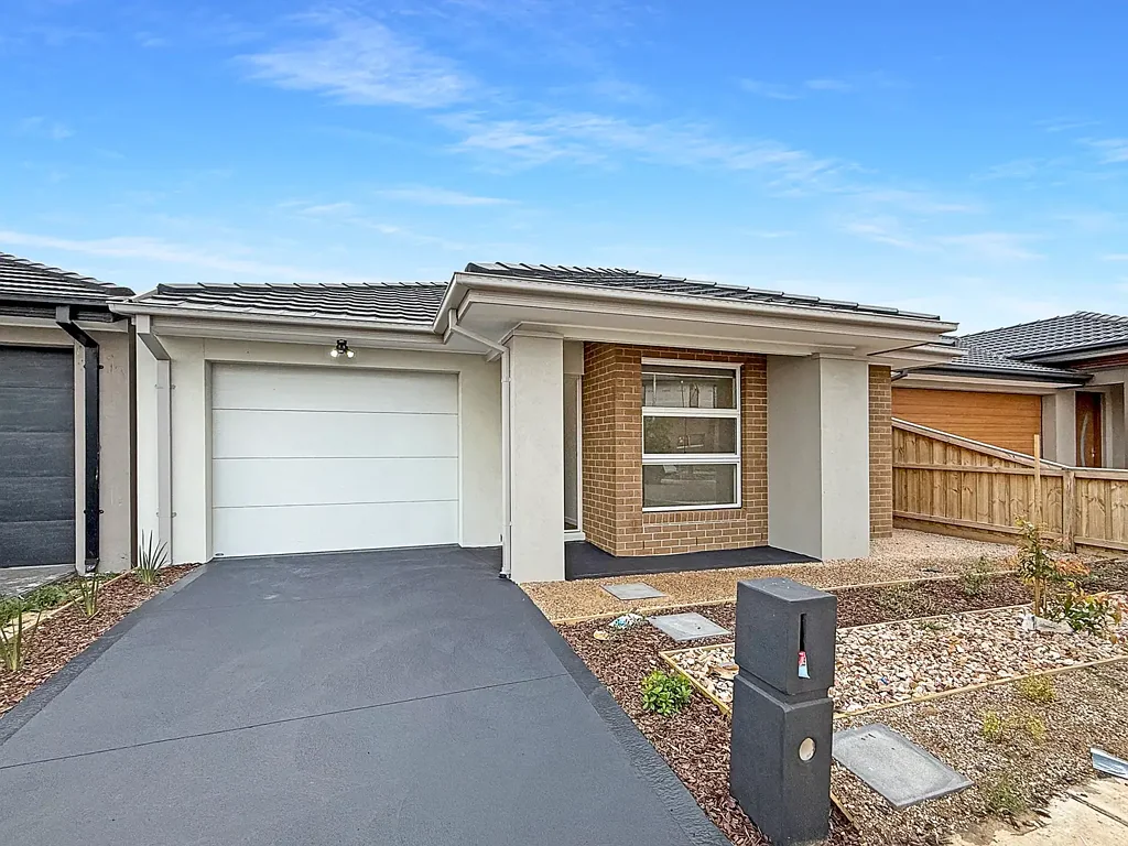 Spacious 3-Bedroom plus 1-Study Room Home Offering Style & Convenience