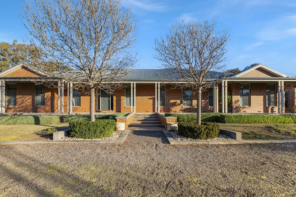 1 Augusta Court, Junortoun, VIC 3551