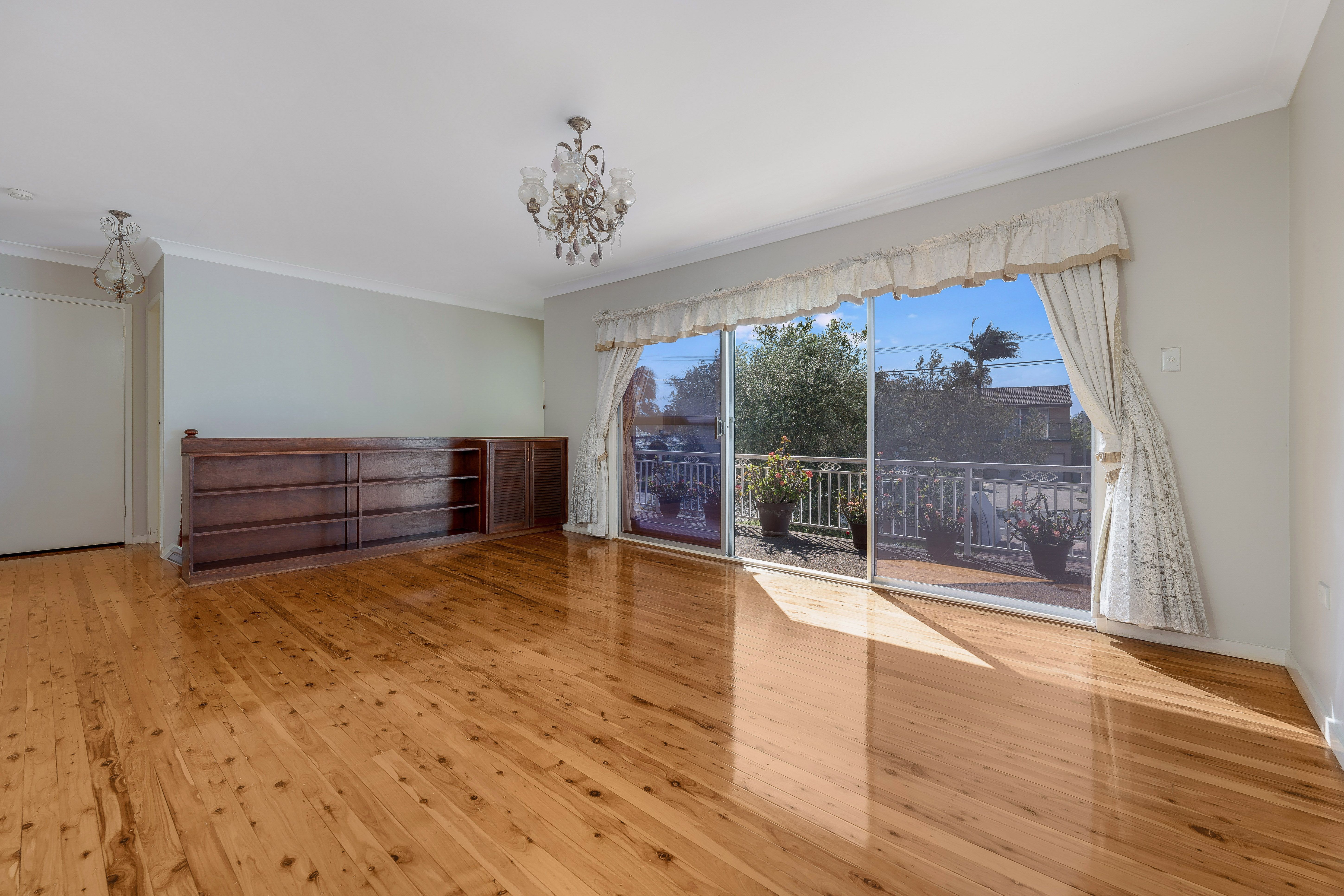 114 DENMAN RD, GEORGES HALL NSW 2198, 0 Bedrooms, 0 Bathrooms, House