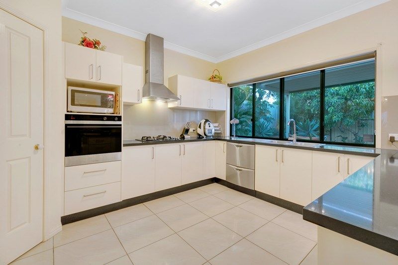 7 DONCASTER PL, FOREST LAKE QLD 4078, 0 રૂમ, 0 બાથરૂમ, House