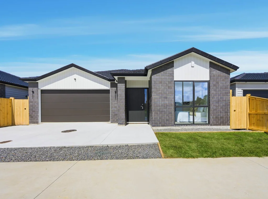 Papakura 4房  Stylish, Spacious & Single-Level Living