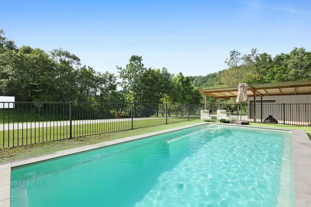 Tallebudgera 6部屋 Dual Living Done Right – Two Charming Homes Amid a Peaceful Acreage Paradise