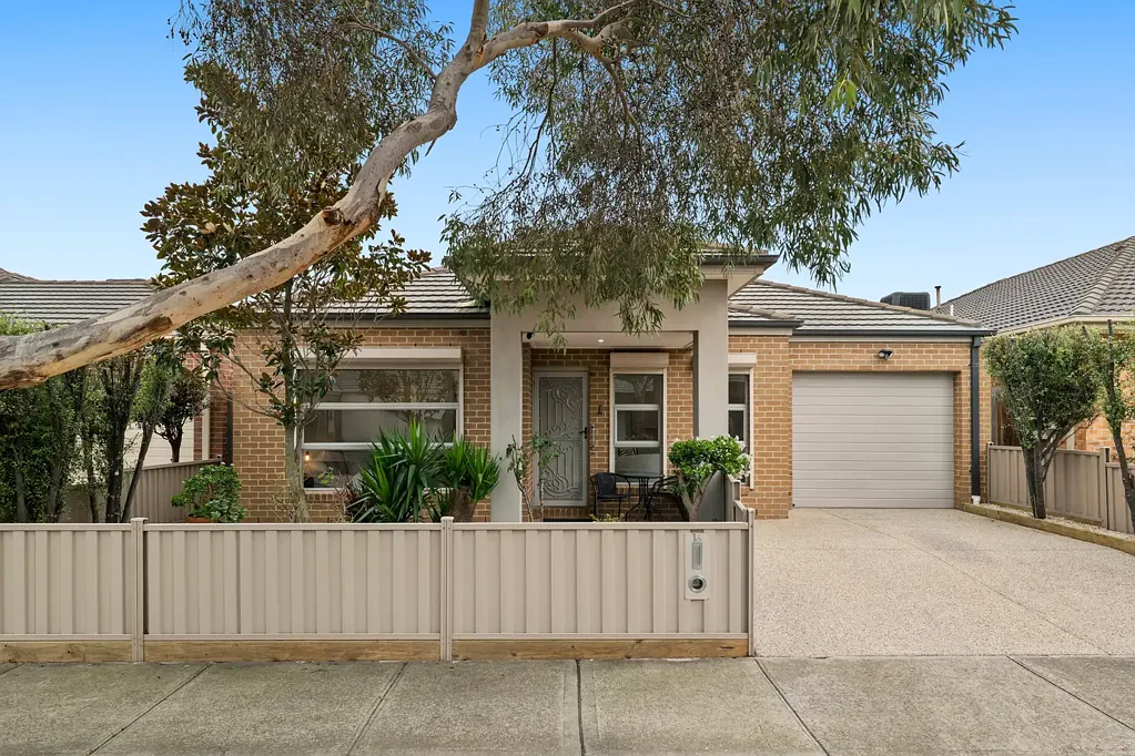 Epping 4બેડરૂમ Effortless Modern Living with Exceptional Space & Flow