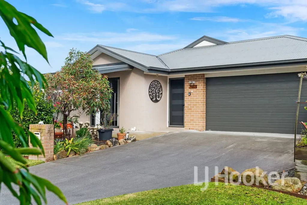 10 Dinghy Street, Vincentia, NSW 2540