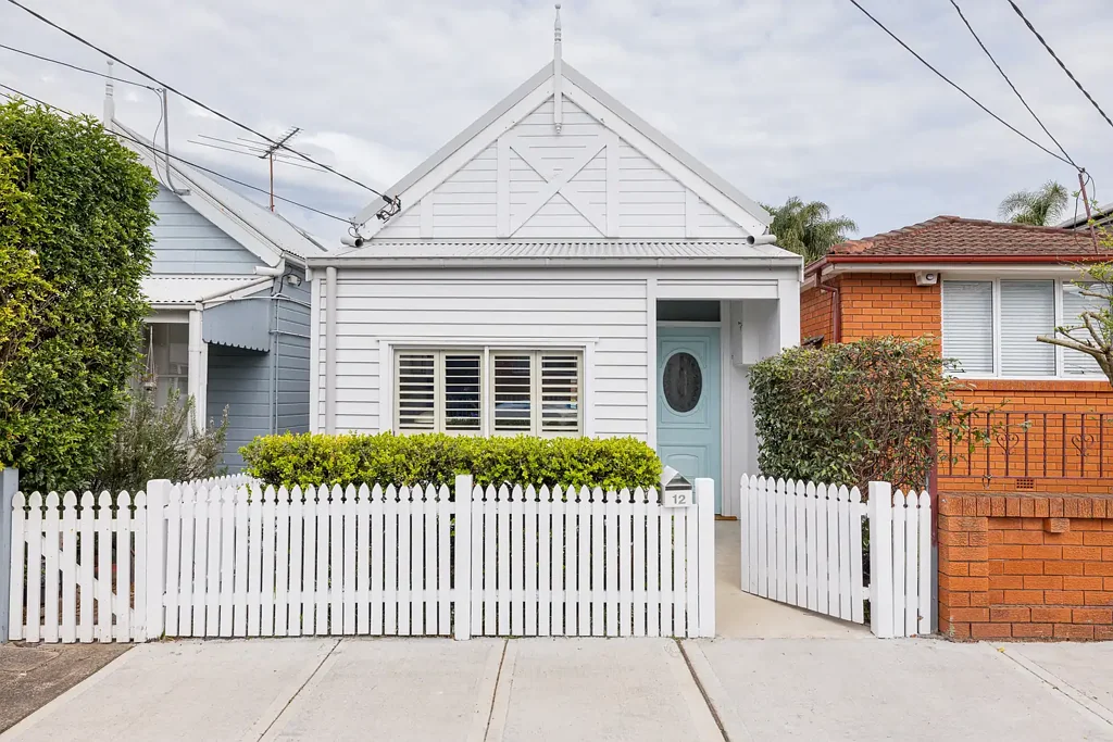 12 Fanning Street, Tempe, NSW 2044
