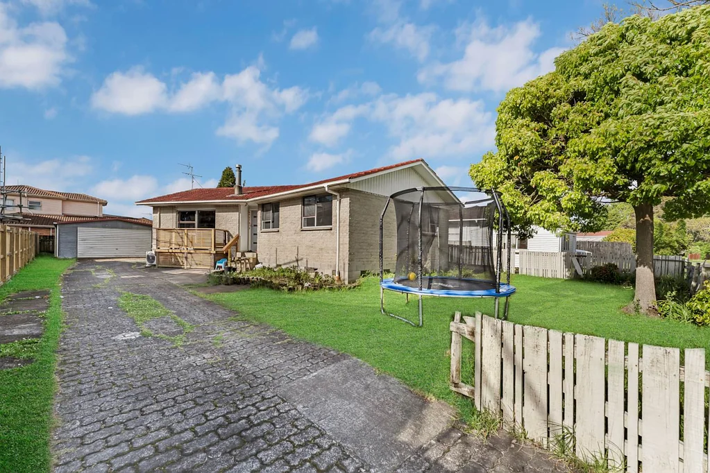 7 Tangelo Place, Bucklands Beach, Manukau City