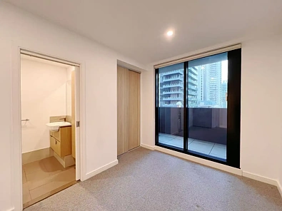 911/228 A'Beckett Street, Melbourne, VIC 3000, 2 Bedrooms, 2 Bathrooms, Apartment