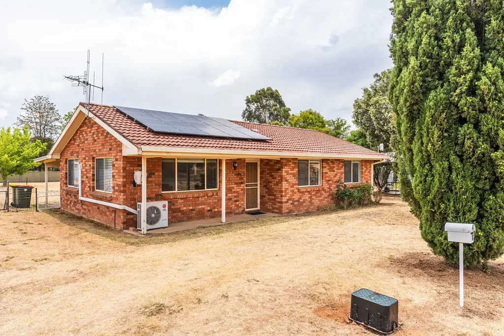 8 Miller Street, Cumnock, NSW 2867