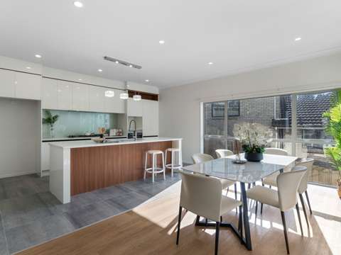 Mount Roskill 4房  SPREAD YOUR WINGS - FREEHOLD STANDALONE!